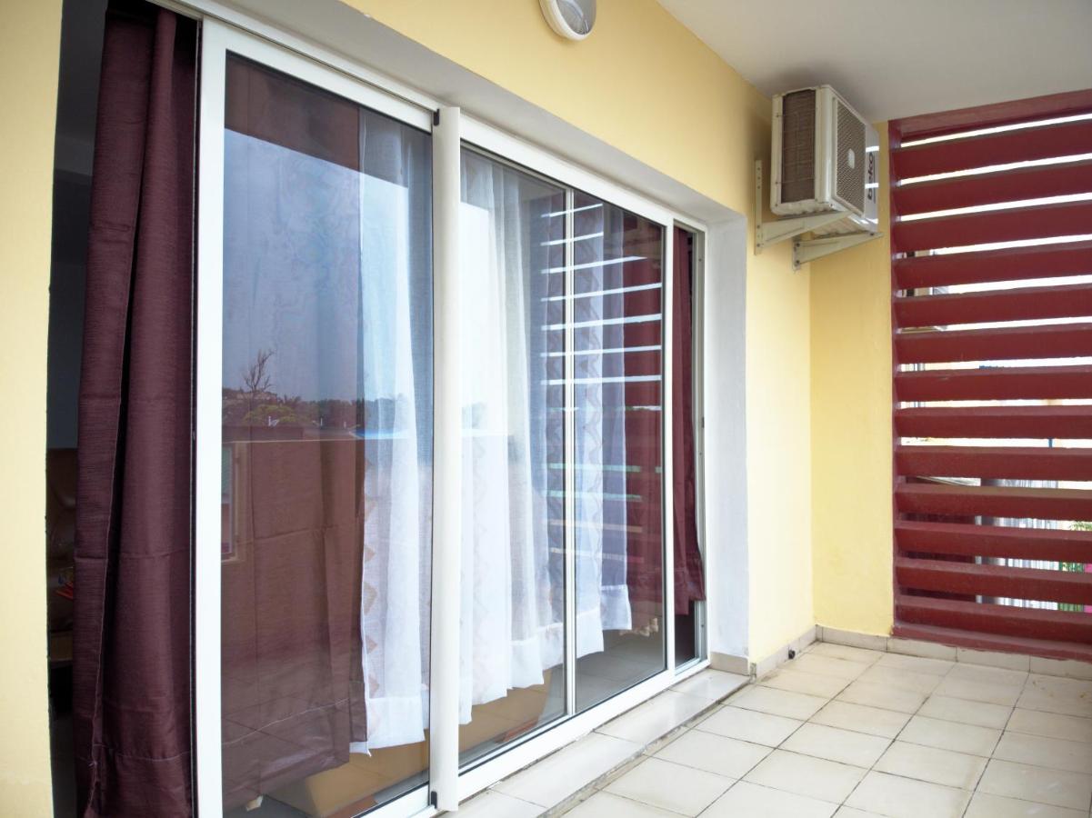 Nomsa Zen Appartement Abaga ภายนอก รูปภาพ